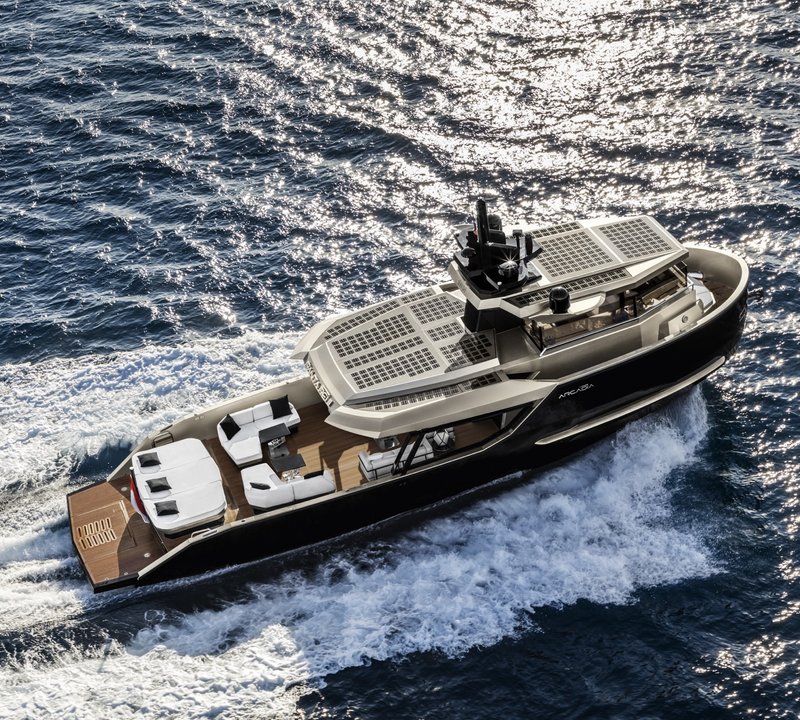 Yacht SHERPA, Arcadia Yachts | CHARTERWORLD Luxury Superyacht Charters